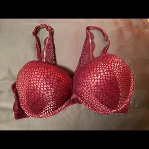 Victoria’s Secret Burgundy Bras With Back Scallop